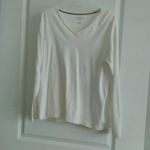 Classic White Long sleeve Tee.